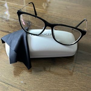 Women’s Calvin Klein Frames